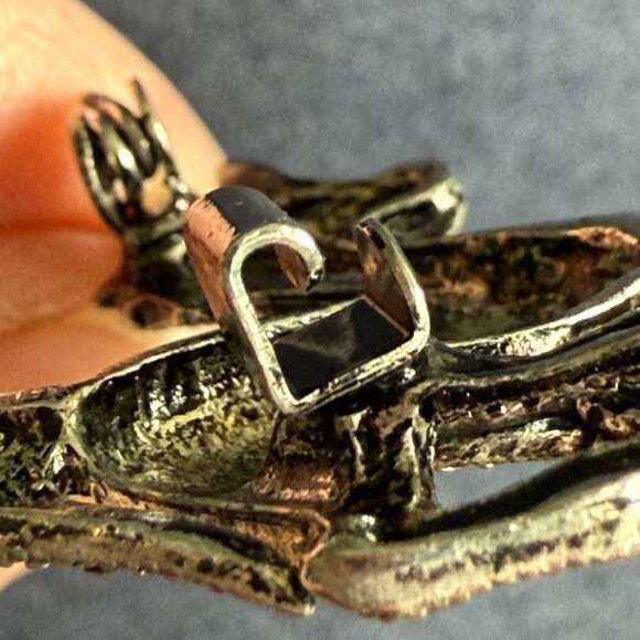 Vintage Sterling Silver & Marcasite Unicorn Brooch Pin With Rhinestone Eye - Picture 7 of 10